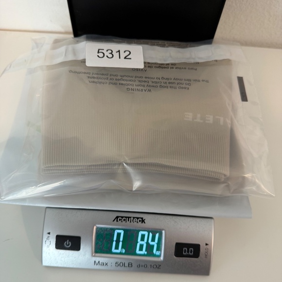 Alphalete Leggings Women Small Beige Amplify Scrunch Workout High Rise Gym - Picture 9 of 9